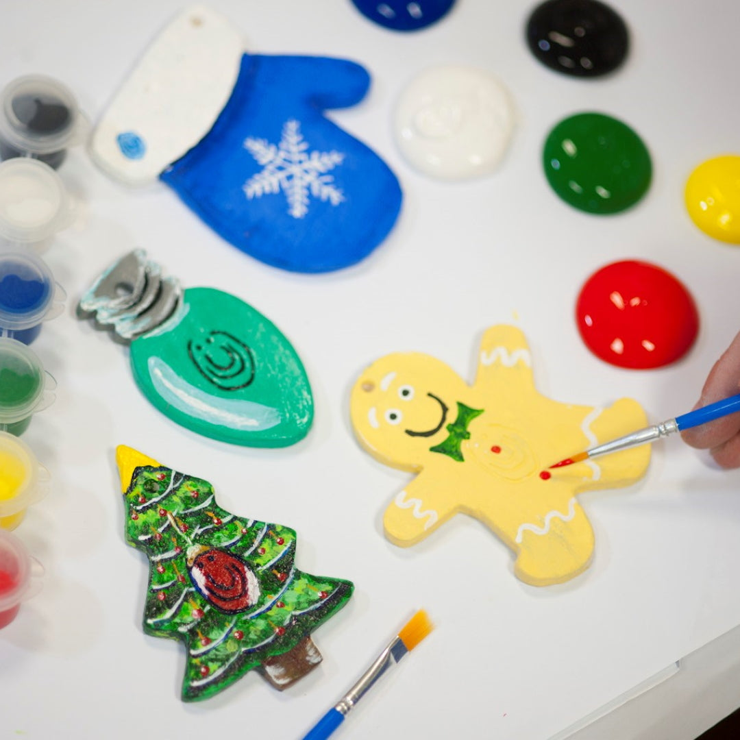 Holiday - Paint your own Smile Ornaments Kit